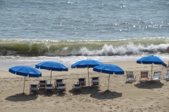 rehoboth-beach-clear-waves-morning